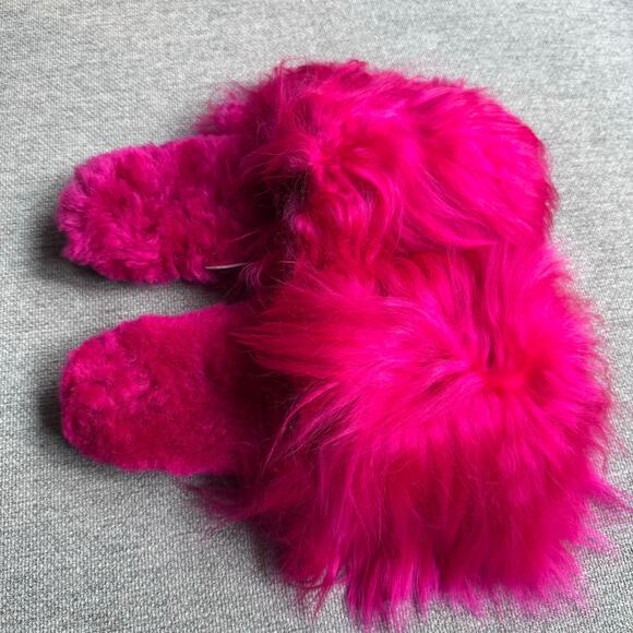 Ariana Bohling Suri Alpaca Fur Slippers Hot Pink Women's Small (6/7) New - Picture 5 of 15